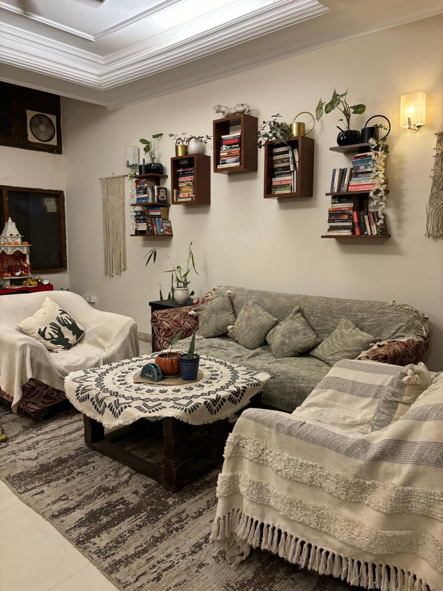Atharva'S Homestay By Goaround Homes - Nehru Enclave Metro, South Delhi Нью-Делі Екстер'єр фото
